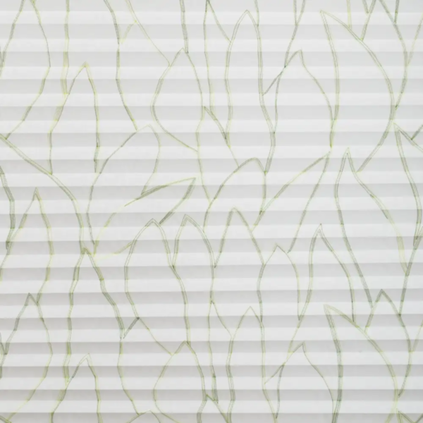 Acento verde sobre blanco 672