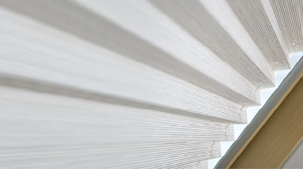 ¿Qué limpiar y cómo cuidar las cortinas de tela?